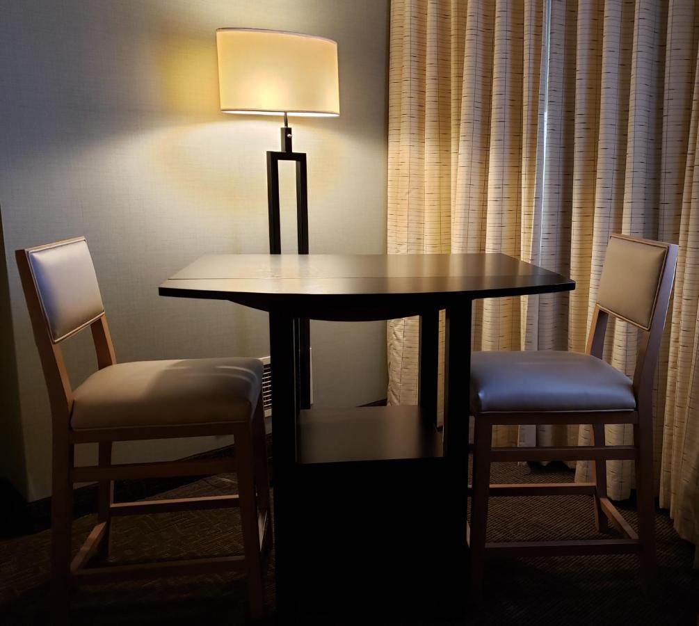 Hotel Coast & Conference Centre Kamloops